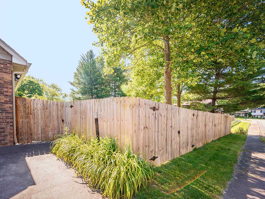 Decatur Indiana privacy fencing
