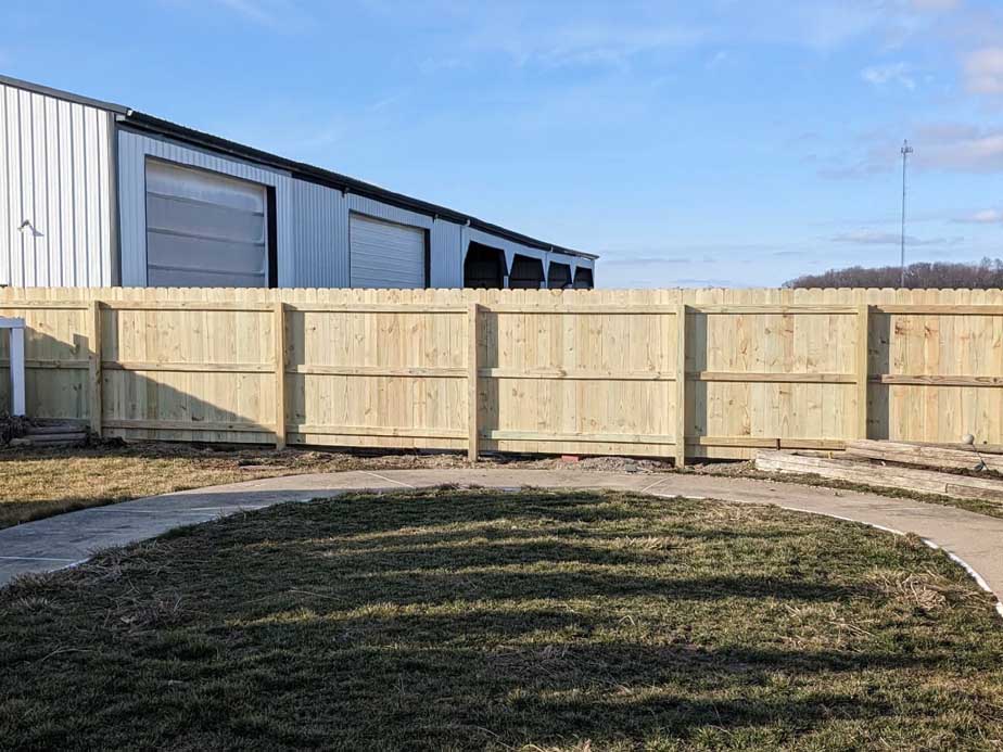 wood fence Huntertown Indiana